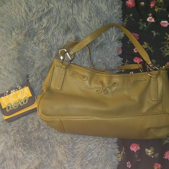 Purse and wallet bundle - Picture 2 of 16